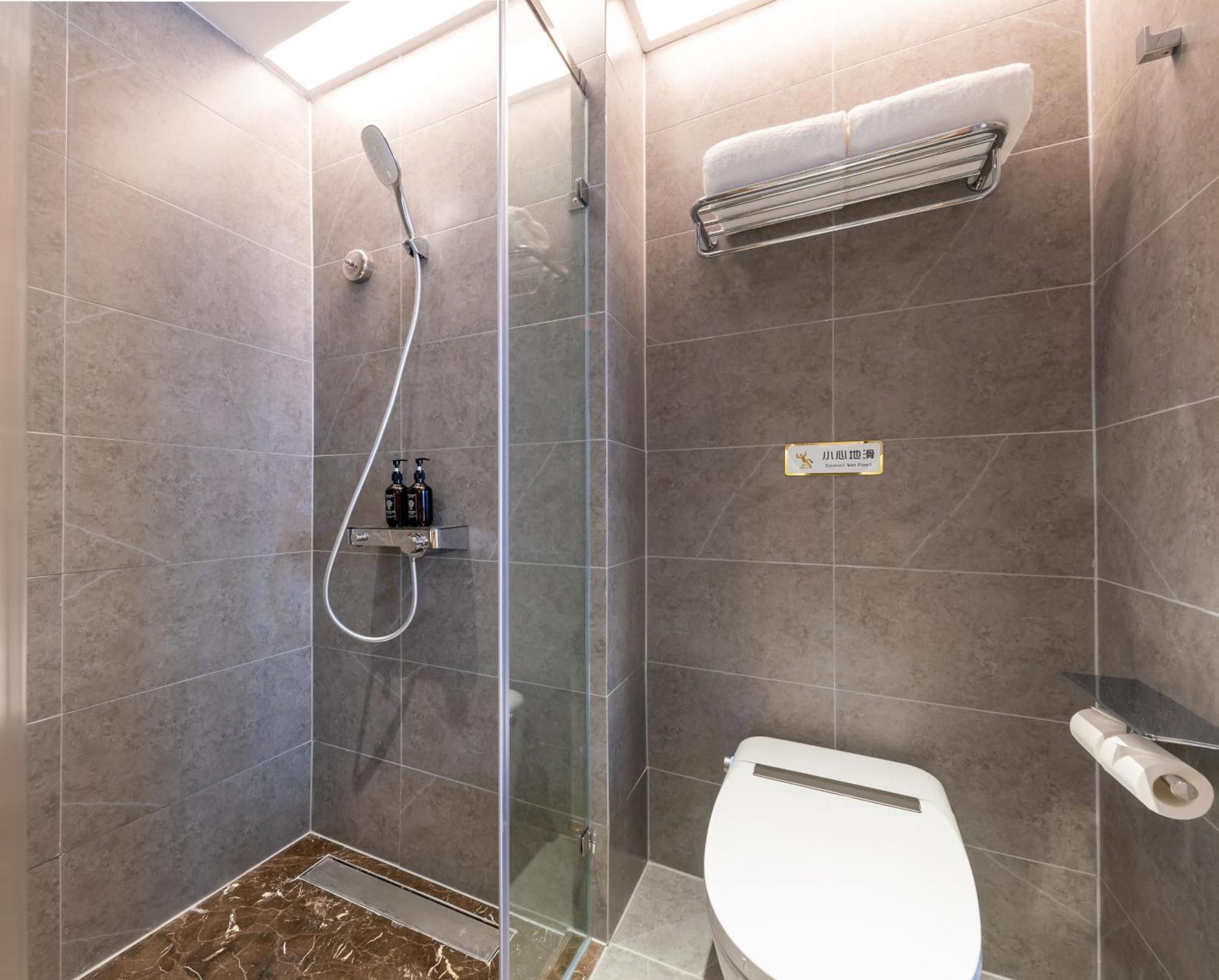 Jingfang Building Smart Hotel - Located In The Busiest Part Of The Downtown Area, Near Beijing Tiananmen Square And The Forbidden City,Wangfujing Shopping Street ,Newly Opened Hotel,Provide Free Laundry Service,Provide Tourism And Ticketing Services Εξωτερικό φωτογραφία